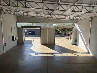 Galpão/Depósito/Armazém à venda, 469m² no Cidade Jardim, Goiânia