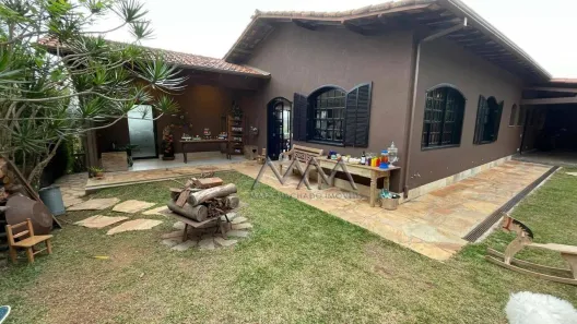 Casa de Condomínio com 4 Quartos à venda, 250m² no Unidade de Vizinhanças Quintas Morro do Chapéu, Nova Lima