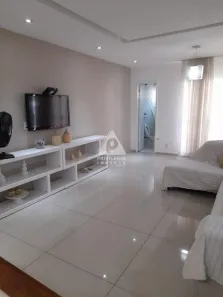 Casa de Condomínio com 3 Quartos à venda, 200m² no Taquara, Rio de Janeiro