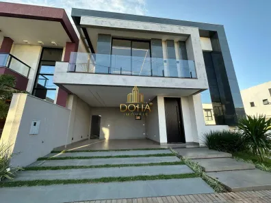 Sobrado com 3 Quartos à venda, 220m² no FAG, Cascavel