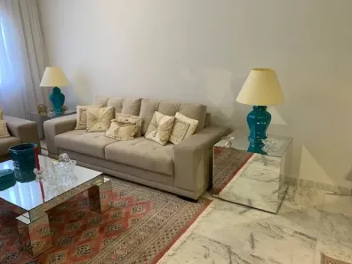 Apartamento com 3 Quartos para alugar, 110m² no Cambuí, Campinas