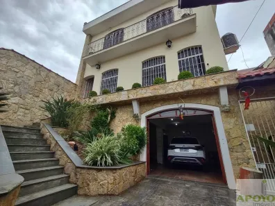 Sobrado com 4 Quartos à venda, 320m² no Capão Redondo, São Paulo