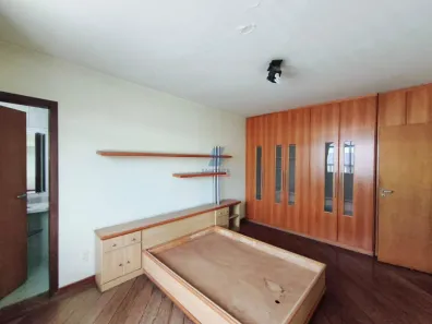 com 6 Quartos à venda, 1000m² no Riacho das Pedras, Contagem