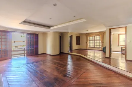 Casa com 4 Quartos à venda, 483m² no Jardim Itu, Porto Alegre
