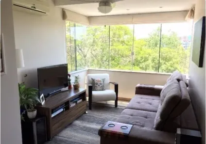 Apartamento com 2 Quartos à venda, 62m² no Camaquã, Porto Alegre