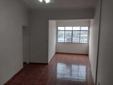 Apartamento com 2 Quartos para alugar, 75m² no Pilares, Rio de Janeiro