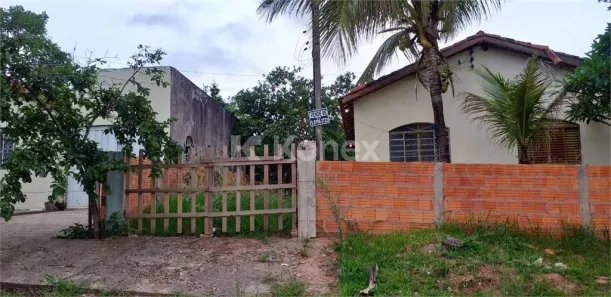 Fazenda/Sítio com 2 Quartos à venda, 300m² no , Bofete