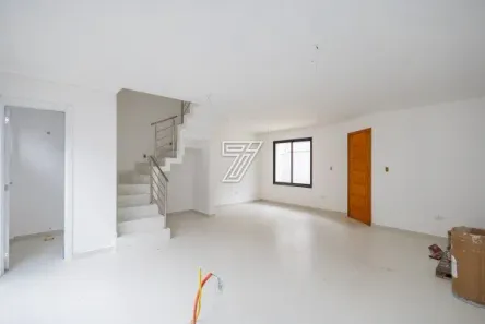 Casa de Condomínio com 3 Quartos à venda, 138m² no Santa Felicidade, Curitiba