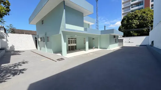 Imóvel Comercial com 6 Quartos à venda, 389m² no Nossa Senhora das Graças, Manaus