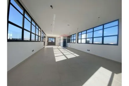 Prédio Comercial para alugar, 1600m² no Matriz, Mauá