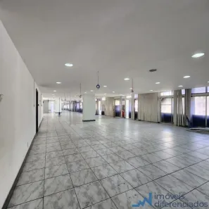Sala Comercial para alugar, 715m² no Comércio, Salvador