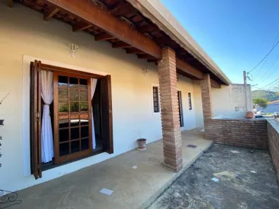 Casa com 2 Quartos à venda, 130m² no Nogueira, Guararema
