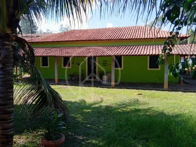Fazenda/Sítio com 5 Quartos à venda, 280m² no , Santa Bárbara do Monte Verde