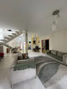 Casa de Condomínio com 3 Quartos à venda, 240m² no Loteamento Villa Branca, Jacareí