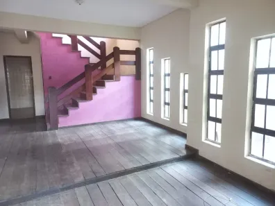 Casa com 4 Quartos à venda, 223m² no Planalto, Belo Horizonte