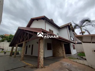 Sobrado com 3 Quartos para alugar, 201m² no Parque Nova Suíça, Valinhos