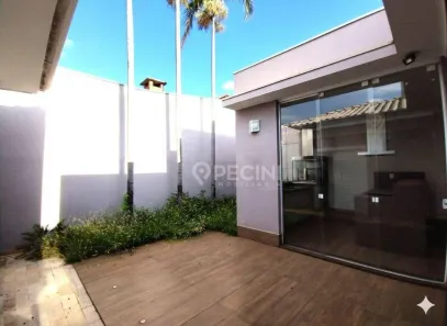 Casa de Condomínio com 2 Quartos à venda, 200m² no Granja Regina, Rio Claro