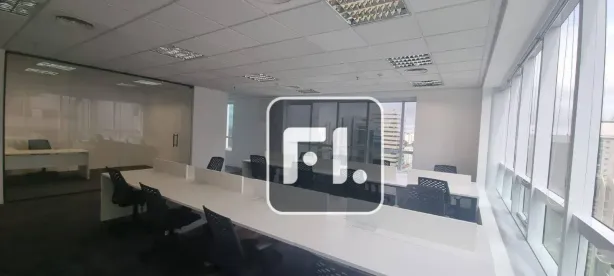 Sala Comercial para alugar, 136m² no Cidade Monções, São Paulo
