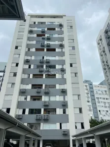 Apartamento com 3 Quartos à venda, 90m² no Centro, Florianópolis