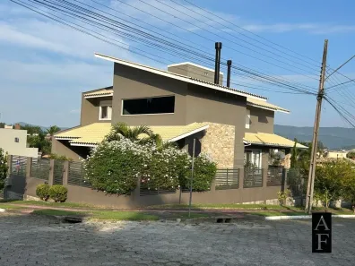 Casa com 3 Quartos à venda, 222m² no Centro, Garopaba