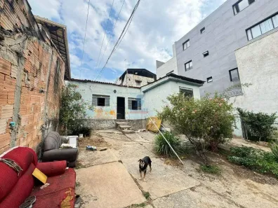 Casa com 3 Quartos à venda, 360m² no Chácara Contagem, Contagem