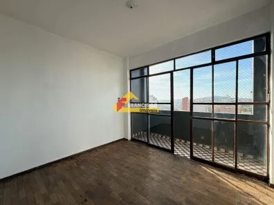 Apartamento com 3 Quartos para alugar, 97m² no Centro, Divinópolis