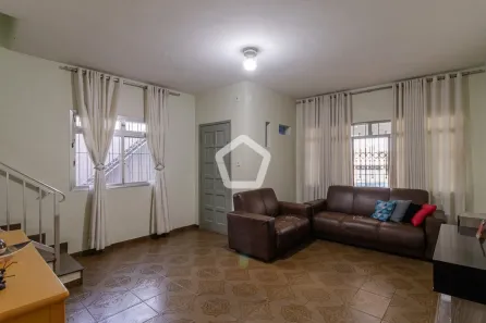 Casa com 3 Quartos à venda, 205m² no Vila Nhocune, São Paulo
