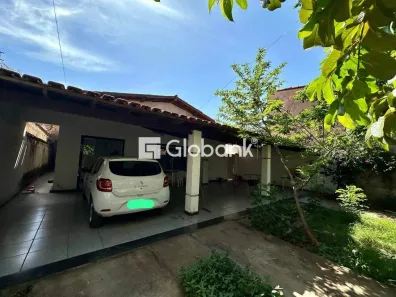 Casa com 3 Quartos à venda, 190m² no Vera Cruz, Montes Claros