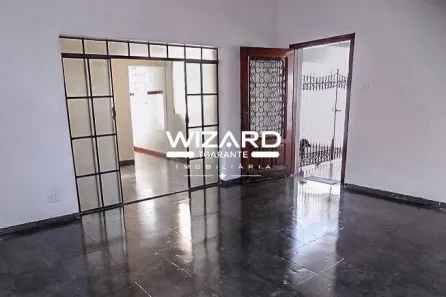 Casa com 6 Quartos à venda, 250m² no Centro, Jacareí