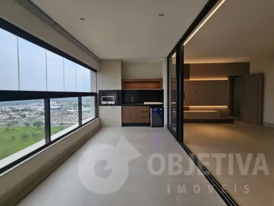 Apartamento com 4 Quartos para alugar, 185m² no Jardim Karaíba, Uberlândia