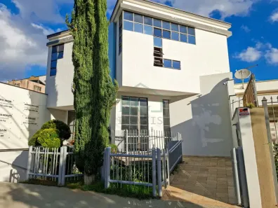 Ponto Comercial para alugar, 30m² no Centro, Poços de Caldas