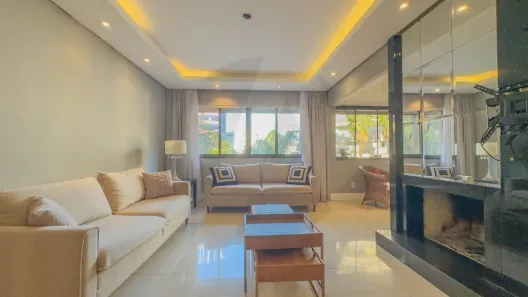 Apartamento com 3 Quartos para alugar, 171m² no Moinhos de Vento, Porto Alegre