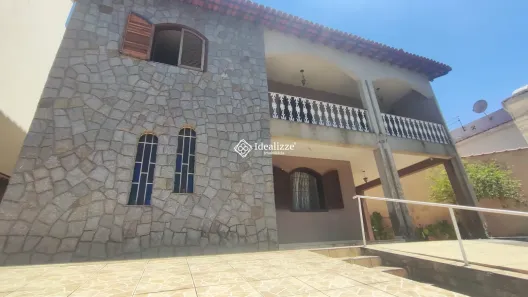 Casa com 4 Quartos à venda, 388m² no Jardim Belvedere, Volta Redonda