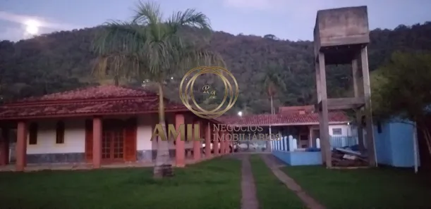 Fazenda/Sítio com 4 Quartos à venda, 600m² no Buquirinha, São José dos Campos