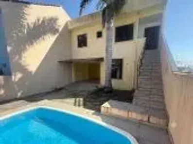 Apartamento com 3 Quartos para alugar, 110m² no Nova São Pedro, São Pedro da Aldeia