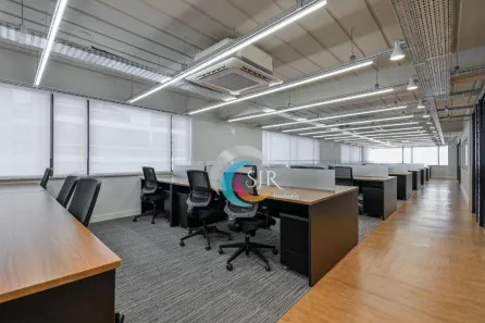 Sala Comercial para alugar, 254m² no Vila Olímpia, São Paulo