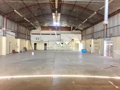 Galpão/Depósito/Armazém à venda, 500m² no Chacrinha, Nova Iguaçu