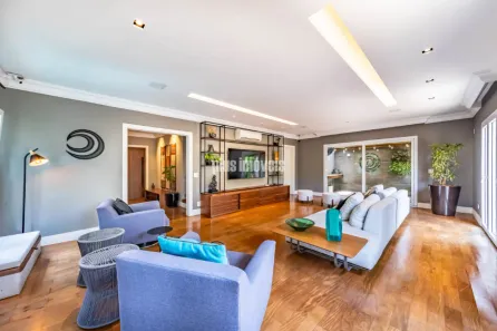 Casa de Condomínio com 4 Quartos à venda, 455m² no Santo Amaro, São Paulo