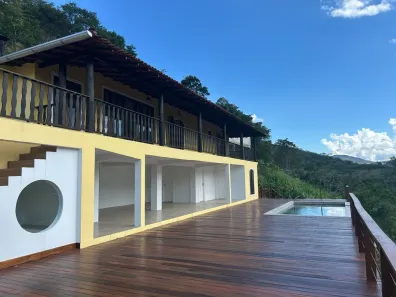 Casa de Condomínio com 4 Quartos à venda, 470m² no Cuiabá, Petrópolis