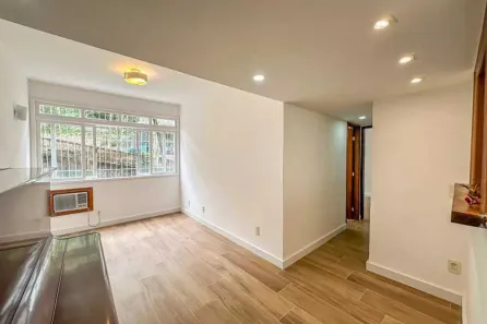 Apartamento com 2 Quartos à venda, 64m² no Laranjeiras, Rio de Janeiro