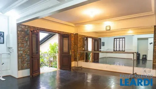 Sobrado com 4 Quartos à venda, 230m² no Consolação, São Paulo