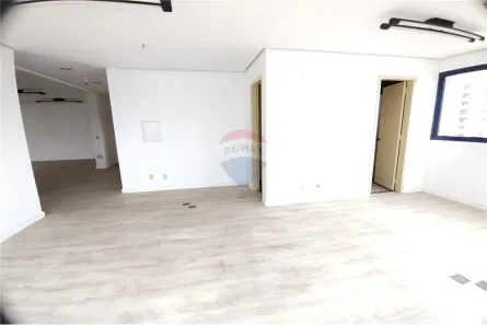 Sala Comercial para alugar, 64m² no Santo Amaro, São Paulo