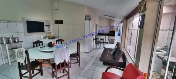 Casa com 3 Quartos à venda, 154m² no Cidade Jardim, Americana