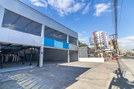 Ponto Comercial para alugar, 429m² no São João, Porto Alegre