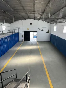 Galpão/Depósito/Armazém para alugar, 450m² no Vila São Pedro, São José dos Campos