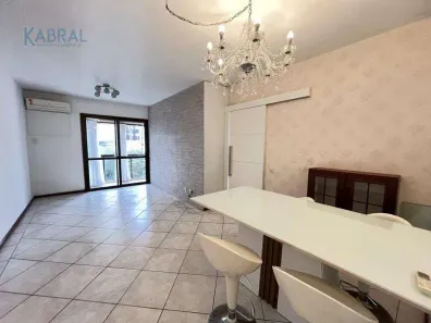 Apartamento com 2 Quartos para alugar, 69m² no Centro, Florianópolis