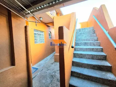 Casa com 3 Quartos à venda, 130m² no Santa Cruz, Belo Horizonte