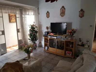 Casa com 3 Quartos à venda, 234m² no Parque das Nações, Santo André