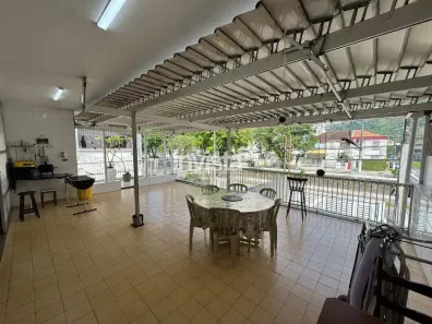 Casa com 3 Quartos à venda, 249m² no Campo Grande, Santos
