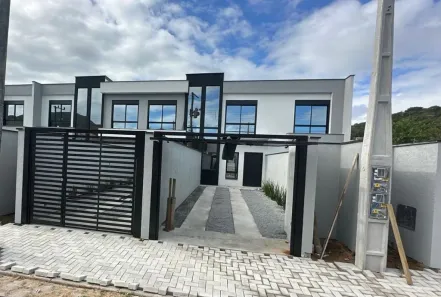 Sobrado com 2 Quartos à venda, 82m² no Cachoeira do Bom Jesus, Florianópolis